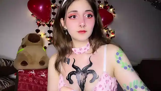 Snapshot of _Devill_Baby chatting on 02/14/25, 11:09 Devill Baby online show from 02/14/25, 11:09