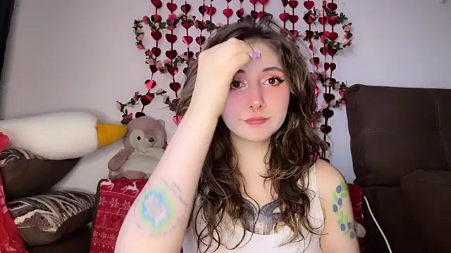 Snapshot of _Devill_Baby chatting on 02/21/25, 12:39 Devill Baby online show from 02/21/25, 12:39