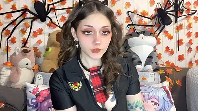 Snapshot of _Devill_Baby chatting on 09/19/25, 06:08 Devill Baby online show from 09/19/25, 06:08