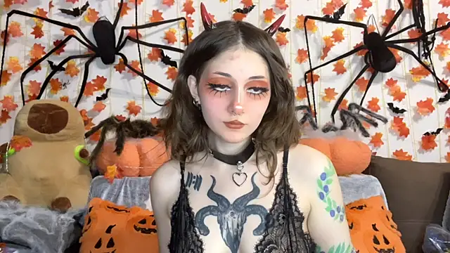 Snapshot of _Devill_Baby chatting on 10/05/25, 06:28 Devill Baby online show from 10/05/25, 06:28