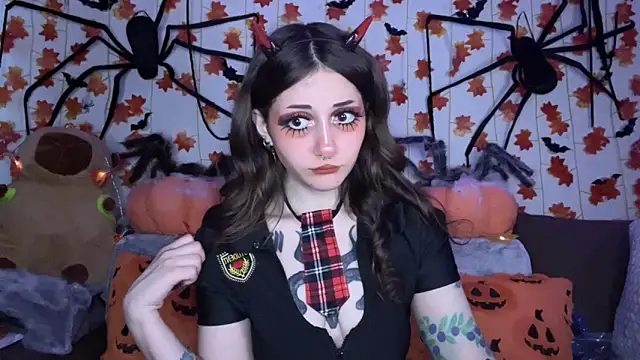 Snapshot of _Devill_Baby chatting on 10/07/25, 03:04 Devill Baby online show from 10/07/25, 03:04