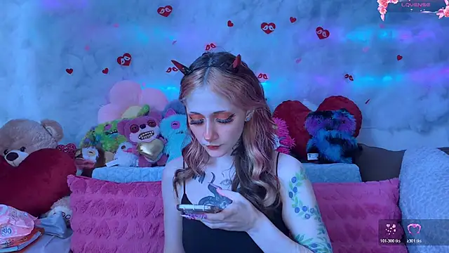 Snapshot of _Devill_Baby chatting on 02/28/26, 08:15 Devill Baby online show from 02/28/26, 08:15