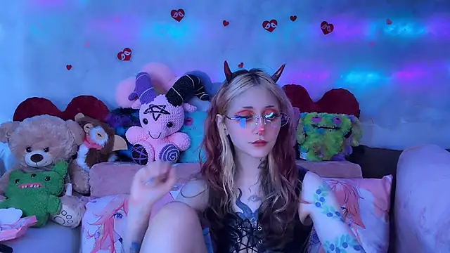 Snapshot of _Devill_Baby chatting on 05/06/26, 07:46 Devill Baby online show from 05/06/26, 07:46