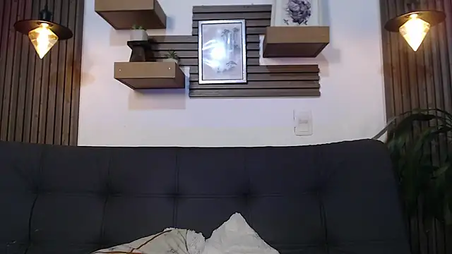 rihannagil online show from 02/10/26, 03:54