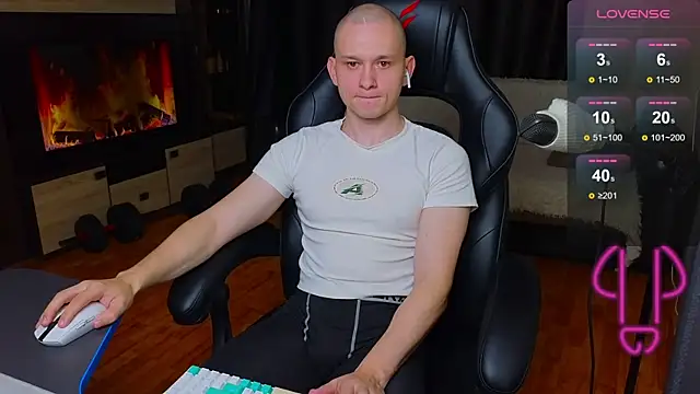 STRONGBEAUTY282 online show from 01/30/25, 04:48