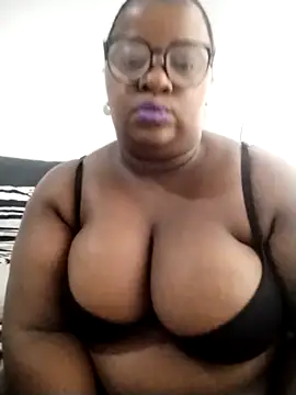 HotBootyBabe90 online show from 02/18/26, 05:03