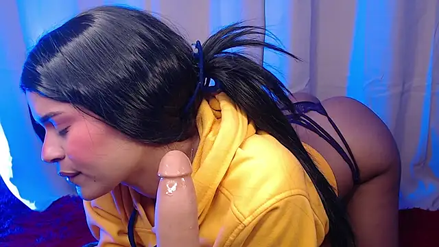 Snapshot of Annyjhonson chatting on 01/24/25, 09:47 Annyjhonson online show from 01/24/25, 09:47