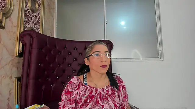 Snapshot of mature_bigass__ chatting on 01/15/25, 12:36 mature bigass online show from 01/15/25, 12:36