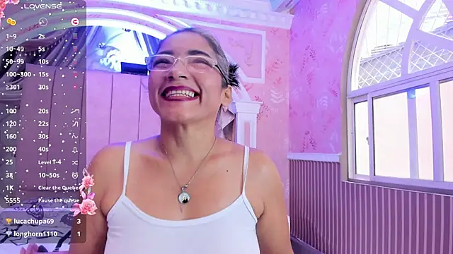 Snapshot of mature_bigass__ chatting on 01/27/25, 06:20 mature bigass online show from 01/27/25, 06:20