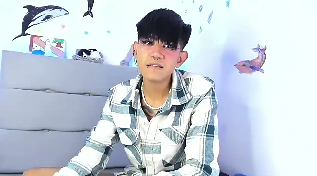 Snapshot of andrew_uwu_ chatting on 12/07/24, 04:20 andrew uwu online show from 12/07/24, 04:20