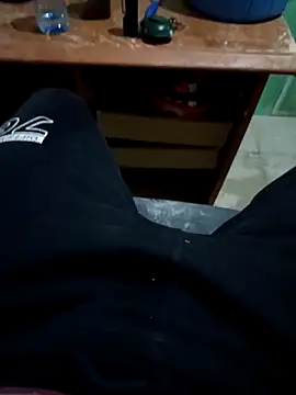 Snapshot of Jcjvkvkvo chatting on 11/08/25, 10:52 Jcjvkvkvo online show from 11/08/25, 10:52