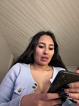 Snapshot of Anily_Lovely chatting on 02/06/25, 02:33 Anily Lovely online show from 02/06/25, 02:33