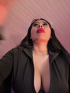 Snapshot of Anily_Lovely chatting on 03/08/25, 03:28 Anily Lovely online show from 03/08/25, 03:28