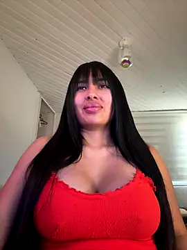 Snapshot of Anily_Lovely chatting on 10/26/25, 04:57 Anily Lovely online show from 10/26/25, 04:57