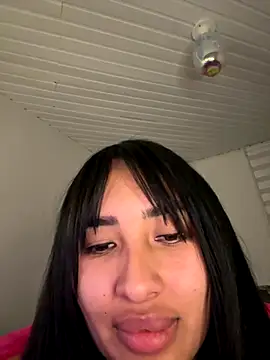 Snapshot of Anily_Lovely chatting on 10/27/25, 05:00 Anily Lovely online show from 10/27/25, 05:00