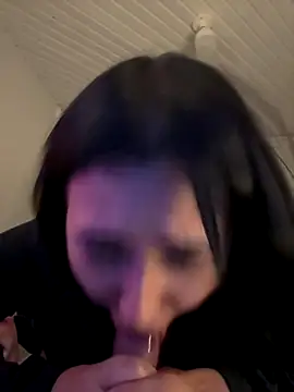 Snapshot of Anily_Lovely chatting on 11/13/25, 11:58 Anily Lovely online show from 11/13/25, 11:58