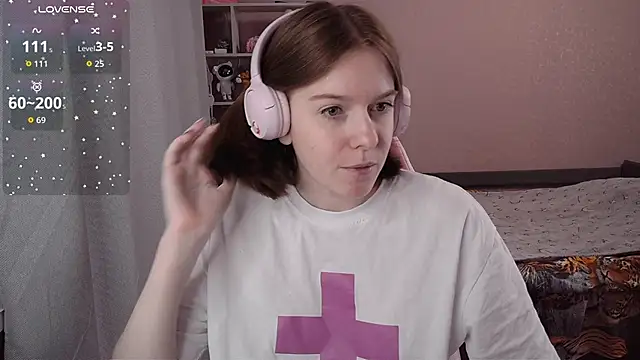 CassieJuice69 online show from 11/19/25, 05:24