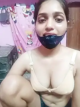 Snapshot of Cute-Simmi chatting on 12/04/24, 03:43 Cute-Simmi online show from 12/04/24, 03:43