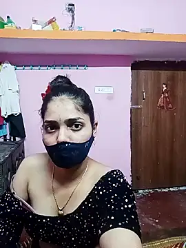 Snapshot of Cute-Simmi chatting on 12/16/24, 09:24 Cute-Simmi online show from 12/16/24, 09:24