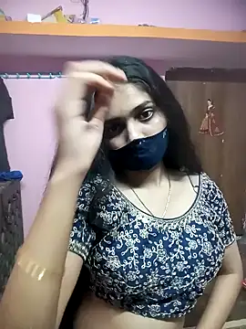 Snapshot of Cute-Simmi chatting on 12/23/24, 06:58 Cute-Simmi online show from 12/23/24, 06:58