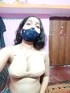 Snapshot of Cute-Simmi chatting on 12/24/24, 05:34 Cute-Simmi online show from 12/24/24, 05:34