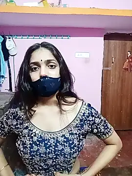 Snapshot of Cute-Simmi chatting on 01/08/25, 05:59 Cute-Simmi online show from 01/08/25, 05:59