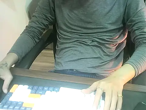 Ryan67533 online show from 01/11/26, 06:18