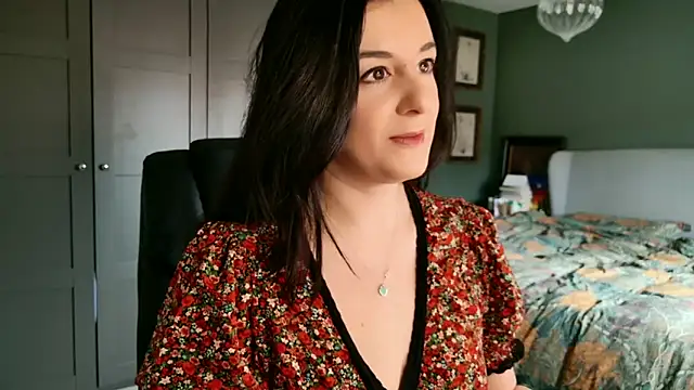 flatwhite0 online show from 02/24/26, 10:02