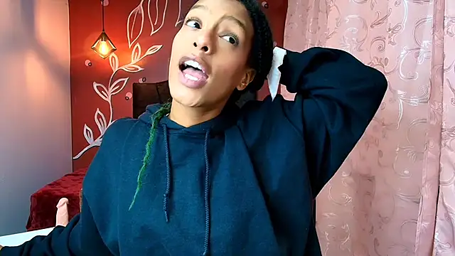 Zia Green online show from 01/14/25, 12:03