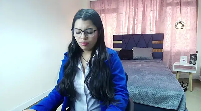 Snapshot of Asly_Morgan chatting on 02/14/25, 11:42 Asly Morgan online show from 02/14/25, 11:42