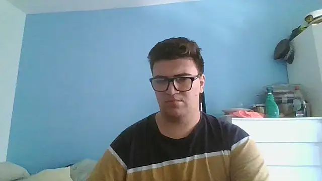 Snapshot of sorolla12 chatting on 06/07/26, 01:26 sorolla12 online show from 06/07/26, 01:26