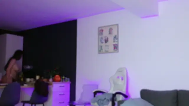 Lorennameliyy online show from 11/02/25, 08:00