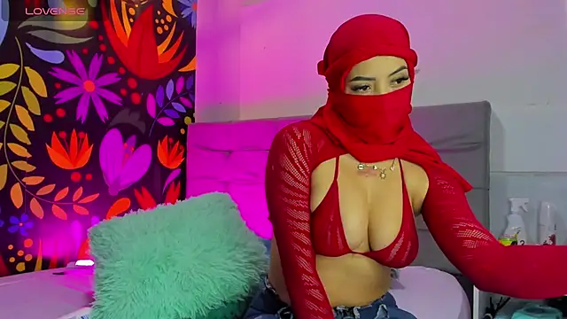 Sweet hot mia online show from 02/25/25, 07:47