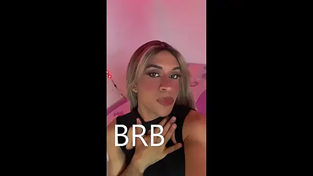 Snapshot of _JaaconLeon_ chatting on 10/27/25, 02:10 JaaconLeon online show from 10/27/25, 02:10