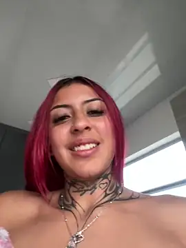 Kuromi LS online show from 12/25/24, 10:27