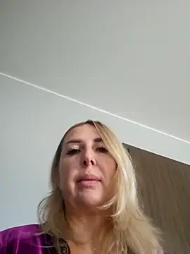 MariaRichi  online show from 11/13/25, 07:51