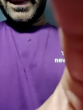 mahiforyou11 online show from 02/06/25, 04:42