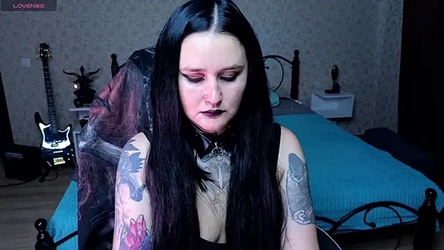 Snapshot of Emmybrightj_ chatting on 06/09/26, 03:18 Emmybrightj online show from 06/09/26, 03:18