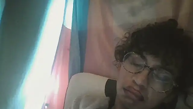 Querida-Mia online show from 02/22/26, 06:28