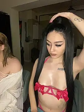 Snapshot of Gya_Rue chatting on 02/27/25, 04:43 Gya Rue online show from 02/27/25, 04:43