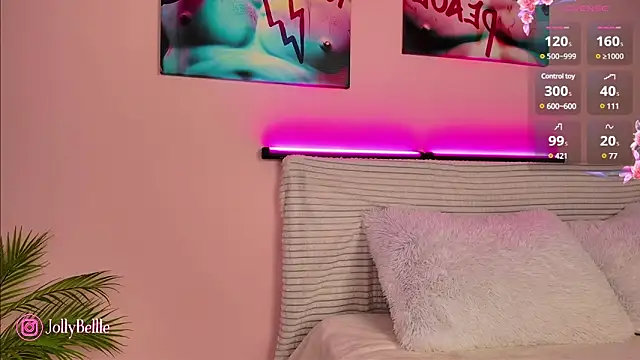 Snapshot of jolly_bellle chatting on 12/16/24, 12:59 jolly bellle online show from 12/16/24, 12:59