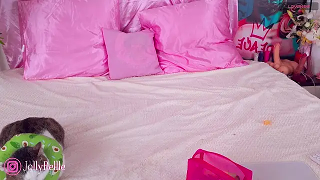 jolly bellle online show from 04/26/26, 03:04