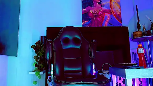 HannibalLester online show from 11/27/25, 04:36