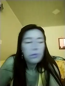 Snapshot of hailey85 chatting on 02/26/25, 04:24 hailey85 online show from 02/26/25, 04:24