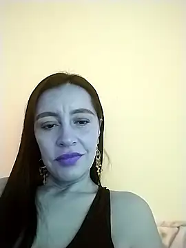Snapshot of hailey85 chatting on 03/04/25, 08:49 hailey85 online show from 03/04/25, 08:49