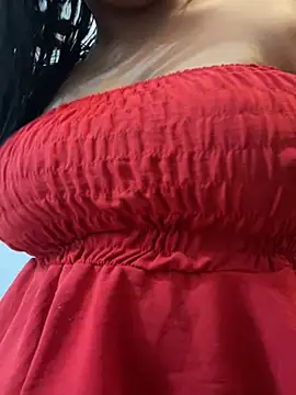 Snapshot of crystalmmour chatting on 02/25/25, 07:58 crystalmmour online show from 02/25/25, 07:58