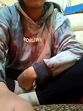 Snapshot of yasima-39 chatting on 01/22/25, 06:20 yasima-39 online show from 01/22/25, 06:20