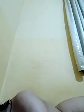 Snapshot of yasima-39 chatting on 09/17/25, 09:49 yasima-39 online show from 09/17/25, 09:49