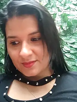 elena jonees online show from 11/18/25, 08:57