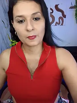 elena jonees online show from 07/07/26, 08:46